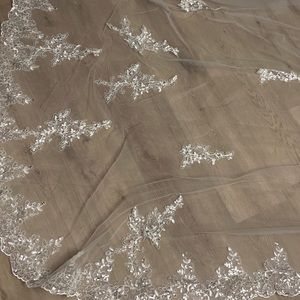 New cathedral veil about 6 ft long